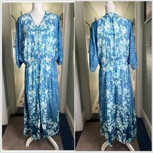 Tolani Collection Large Petite Blue Floral Midi Dress